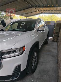 جي ام سي اكاديا